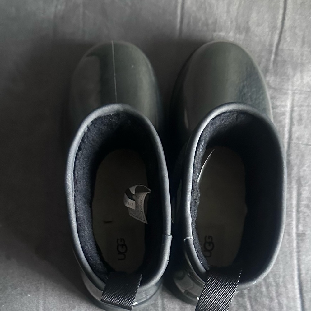 UGG  Glossy Black Rain Boots - Picture 6 of 6
